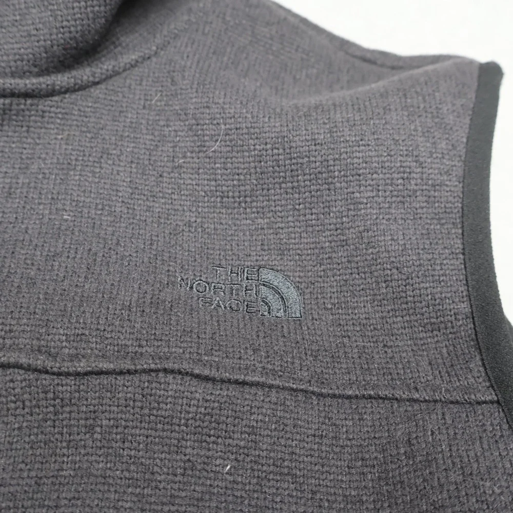 North Face Vest Mens Medium Black Front Range Fleece Lightweight Full Zip Casual